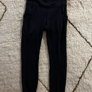 Lululemon Invigorate High-Rise Tight 25", Size 6